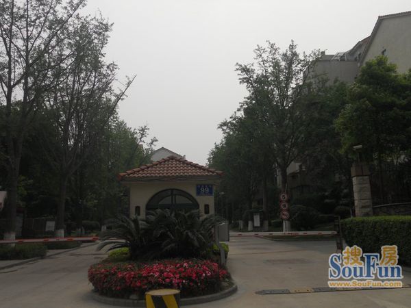 小区相关图