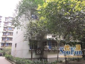 香榭里公交苑3室2厅西北