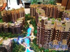顶楼复试带大露台,带产权车位,房主自住房子。