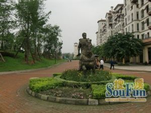 皇冠国际社区二期2室2厅南