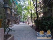 需要跟五楼那套一起打包才卖的,两套合计200多些的