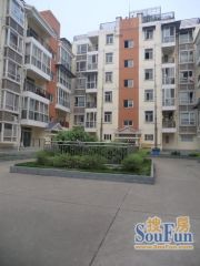 京龙嘉苑 4室1厅 东南