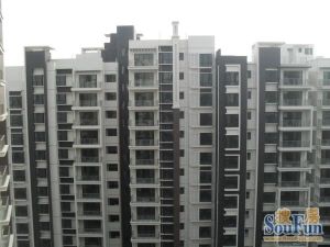 景致尚寓,装修保养好,4房2卫主卧也有阳台