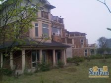 保利一线高尔夫景观大独栋,土建已经做了,花园500平米