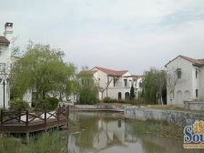 双拼西边套,临河大花园 诚心出售价格可谈 随时看房