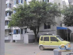 棠湖南路二段129号 3室2厅 东南