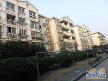 低总价大一房有装修采光好+进14号地铁