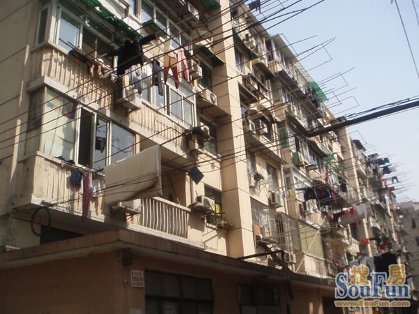 小区相关图