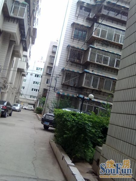 小区相关图