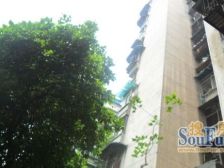 带屋顶,出行方便,生活住家安静,适宜居住,总价不高