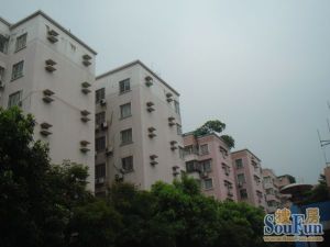 季华园旁原装电梯温馨大两房户型