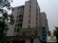 交通方便,近地铁,小区管理,生活配套成熟