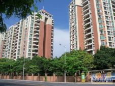 景湖花园南北通透大3房业主自住急卖低于市场50万可遇不可求