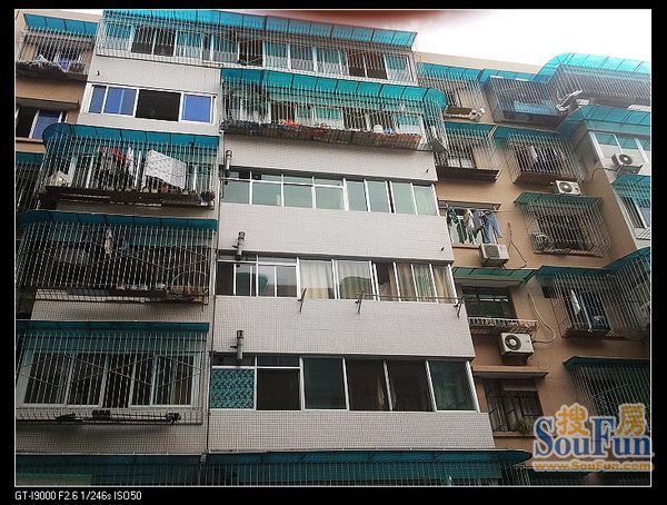 小区相关图
