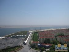 连排小别墅+近城市小火车+近城市沙滩