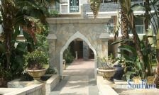 边位别墅,有院子有天台,保养好且安静