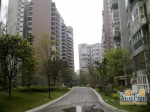 人居都市阳光3室2厅北