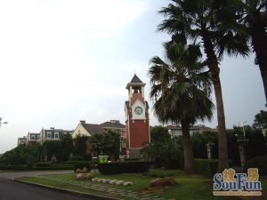 四房顶楼复式楼别墅小区精装修采光好