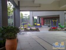 房子满五年,业主诚心出售,随时看房