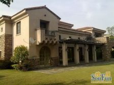 兰乔少有独用近千平好房 大花园风格典雅屋况佳 拎包住