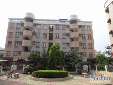 紫荆花园低楼层三房 业主诚心出售