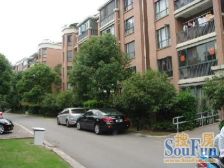 业主诚意出售+价格可以谈+带大花园+南北格局好