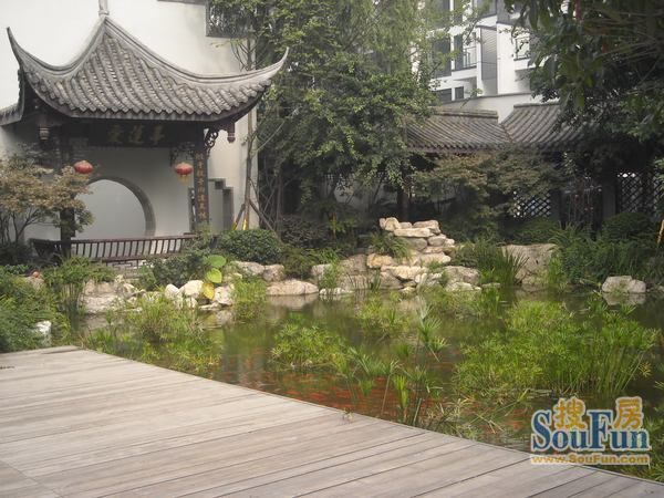 小区相关图