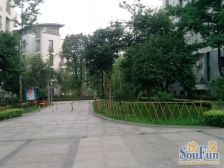 万科西街花园4室2厅南