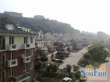 香榭丽居,独栋,毛坯,可塑性强,离小区大门近
