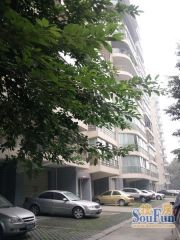 东较场街73号4室2厅南北