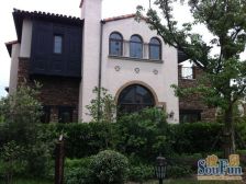 同润圣塔路斯 临河独栋 精装 大面宽