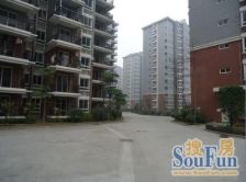 奥体商圈,地铁口,低总价刚需两房