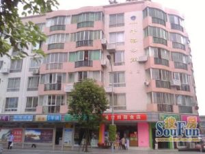 千禧公寓A区4室1厅南
