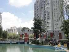 喜欢大露台,复式的一定要看看,楼上可打造独享世界