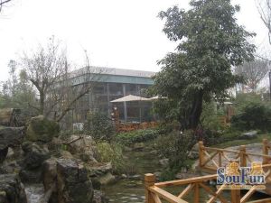芙蓉花开3室2厅南