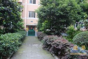 京龙名苑 3室2厅 东南