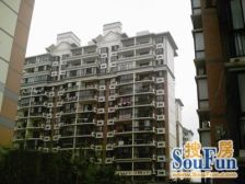 精装拎包入住+南北通三房+电梯高楼层+万科物业+建平双书包!