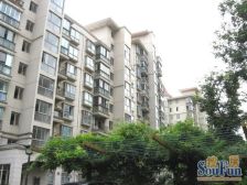 中鼎X缺大平层四房,中环边品质小区,小区楼W位Z!有车位!