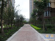 南北通透户型,总价低,有车位,满五