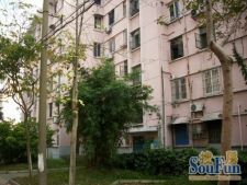 轻轨口彩香一村三区中间楼层采光无遮挡诚心出售