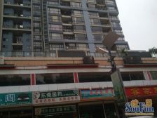 业主诚心卖、价格可谈,精装大三房