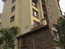 楼层视野好,户型方正,绿化高,森林式园林