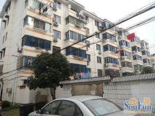 距离地铁近美丽家园商场出现方便