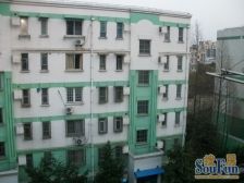 茉莉苑,安静位置,2楼,满五年一套,精装可拎包入住。诚意卖