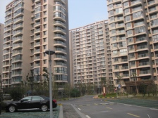 虎丘塔旁、轨道交通6、8,中间楼层,三房2卫、南北通透