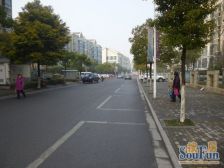 房东诚心出售,三开间朝南,南北双阳台真正通透