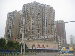 美丽新世界南北通透,采光好装修好,环镜优美视野好,诚心出售