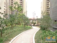 恒盛豪庭 大三房 前排 精装修 价可谈