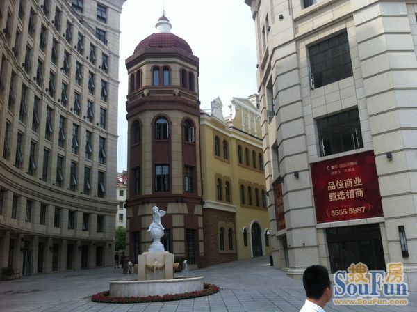 小区相关图