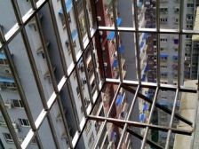 两室两厅带阳台的户型,户型端正,采光充足